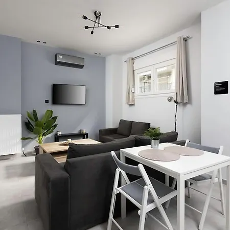 Modern & Comfy Apartment Thessaloniki Exterior photo